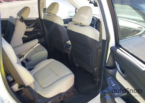 2023 Subaru Ascent Limited 7-Passenger z USA, uszkodzony, nr VIN 4S4WMAUD2P3459696